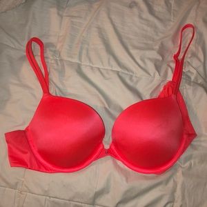 Victoria’s Secret Very Sexy Push Up Bra